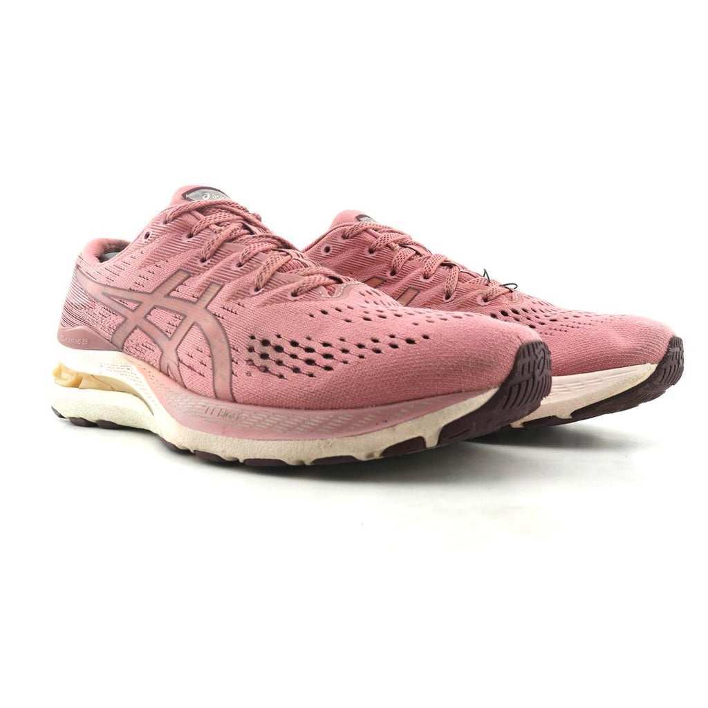 ASICS GEL-KAYANO 28