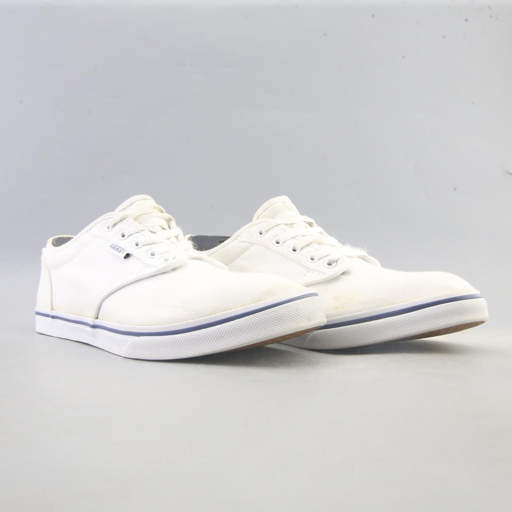 CONVERSE AUTHENTIC