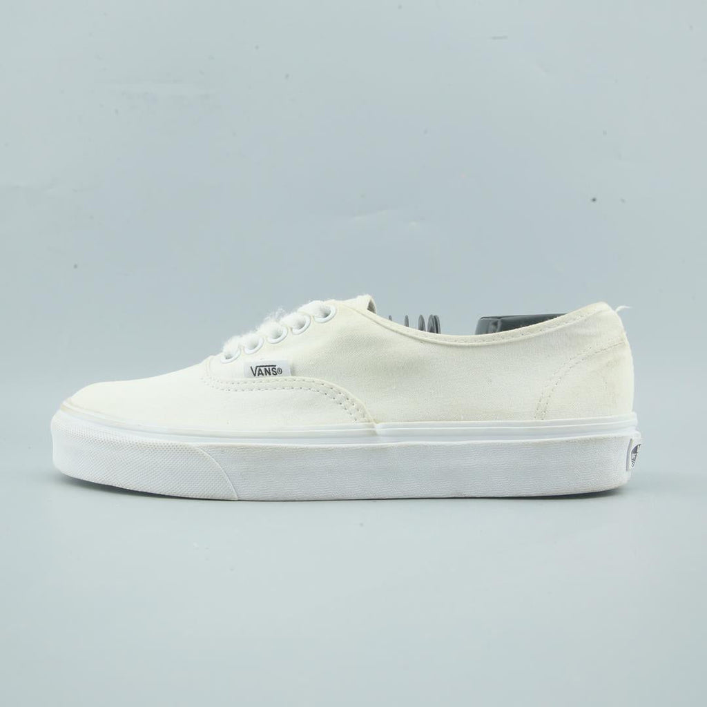 VANS AUTHENTIC
