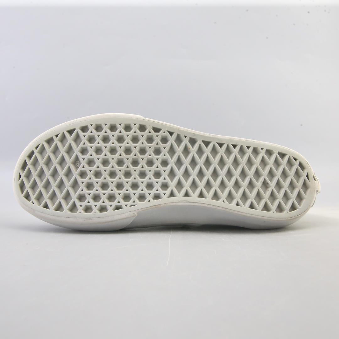 VANS AUTHENTIC