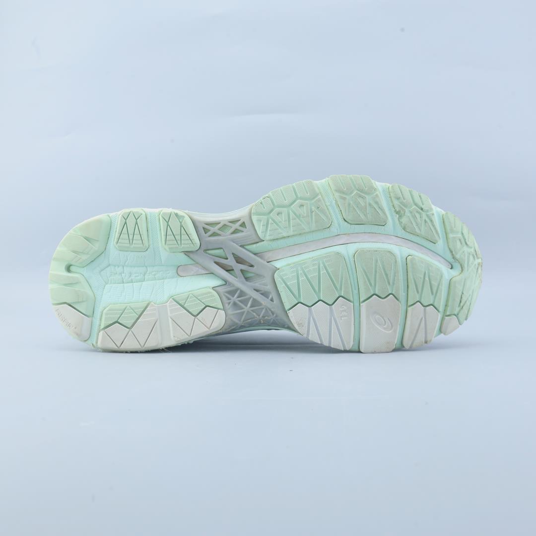 ASICS GEL-KAYANO 23