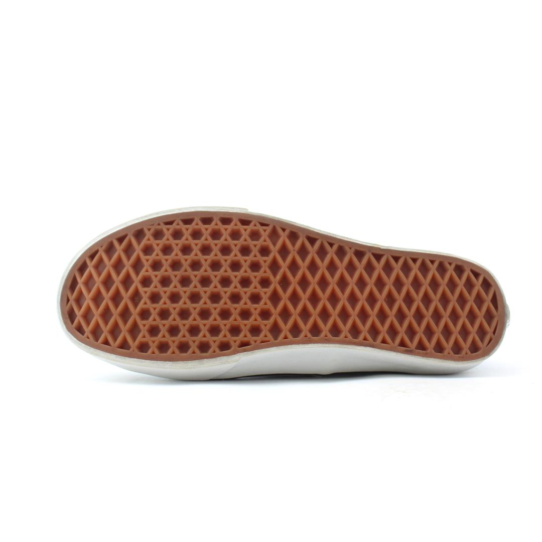 VANS AUTHENTIC