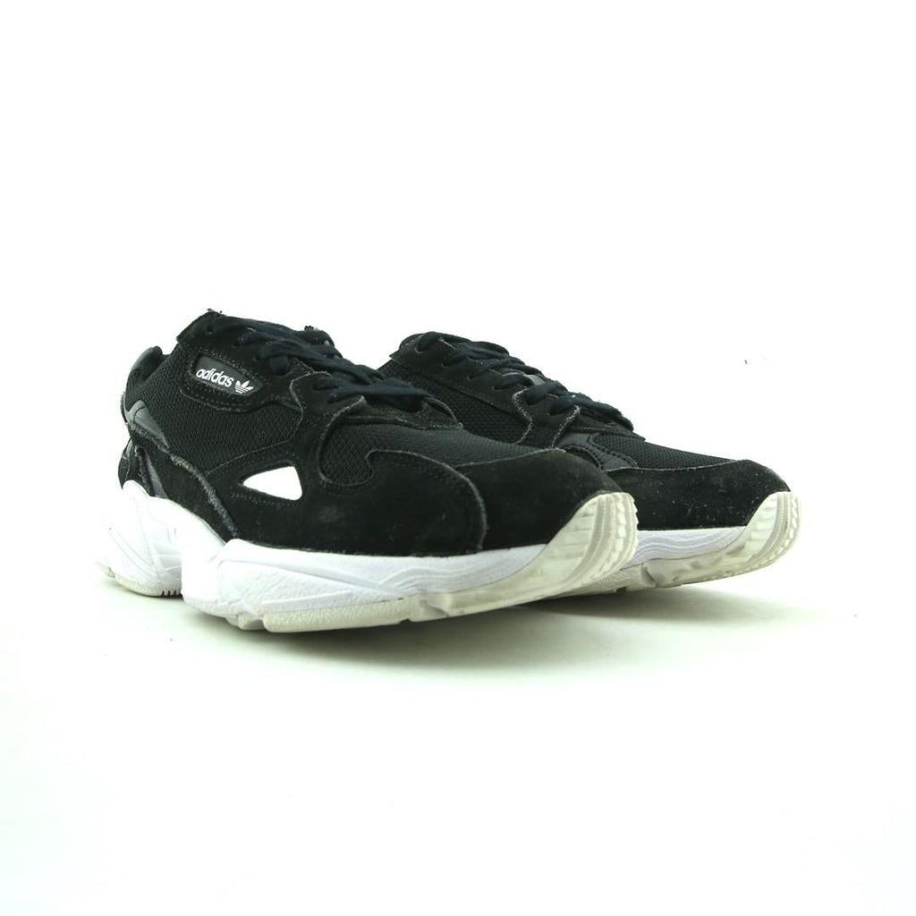 ADIDAS FALCON