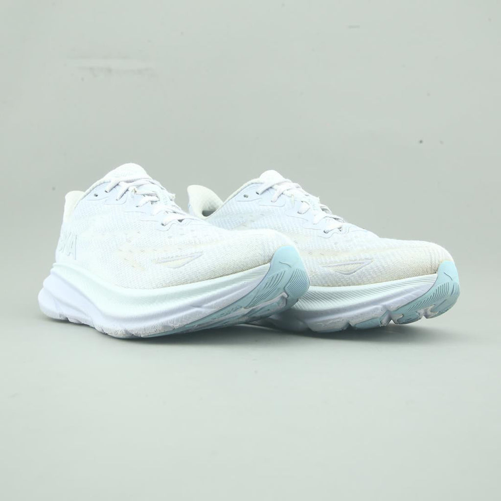 HOKA ONE ONE CLIFTON 9