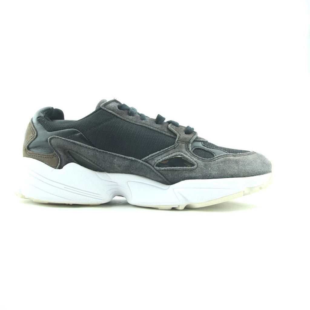 ADIDAS FALCON