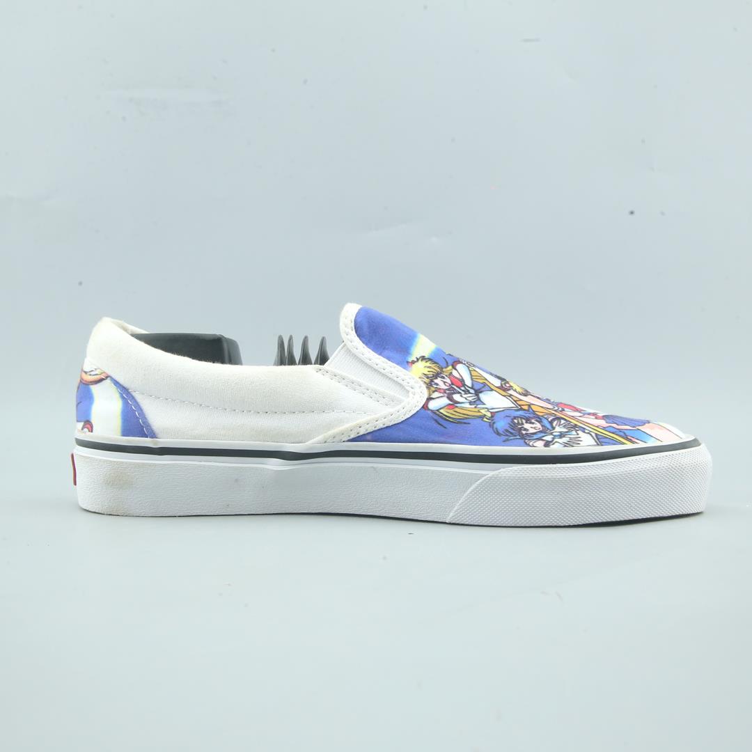 VANS CLASSIC X SAILOR MOON
