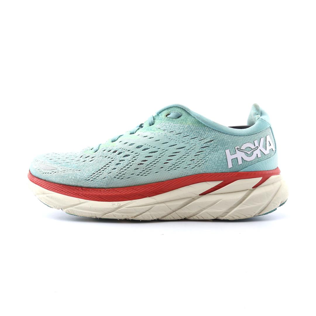 HOKA ONE ONE CLIFTON 8