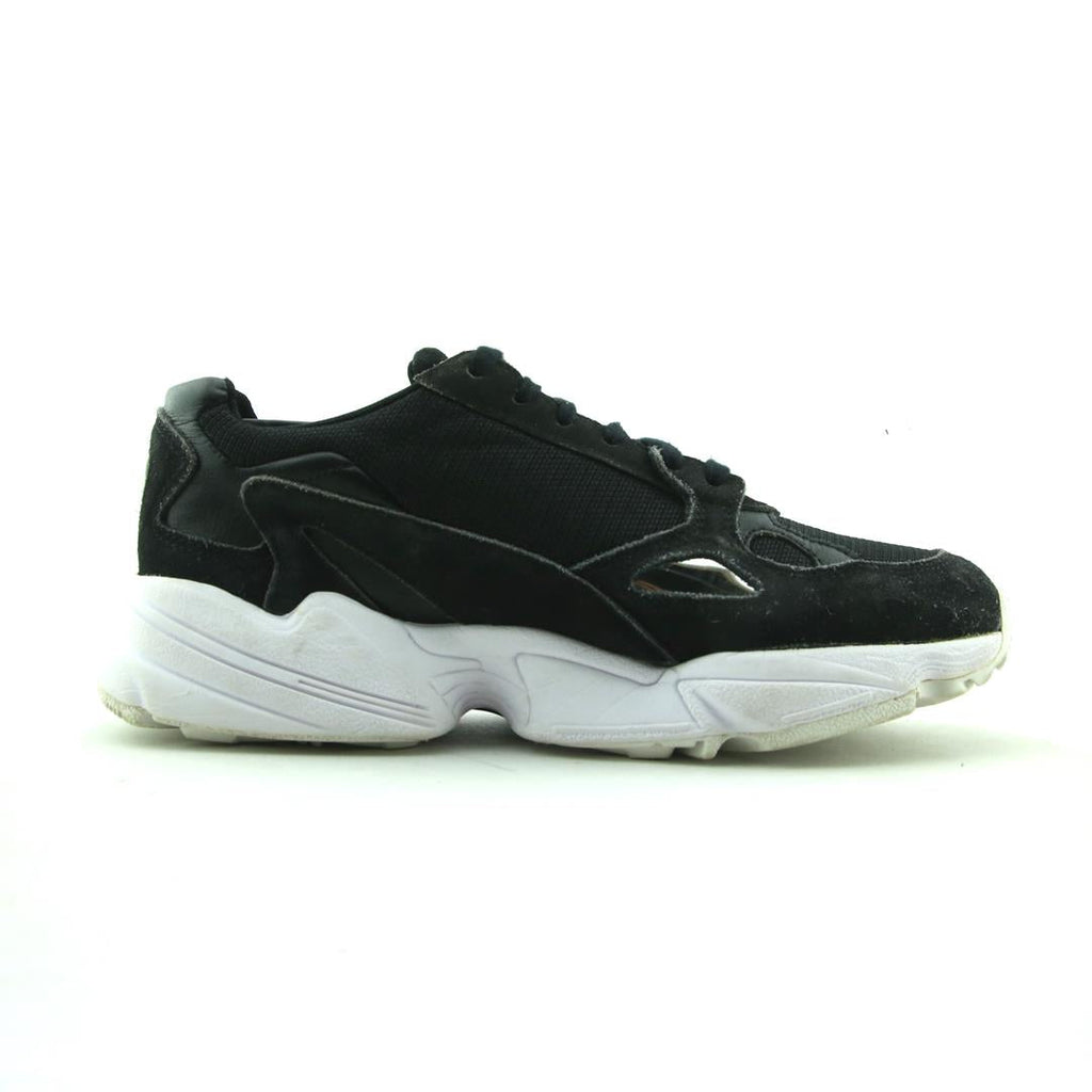 ADIDAS FALCON