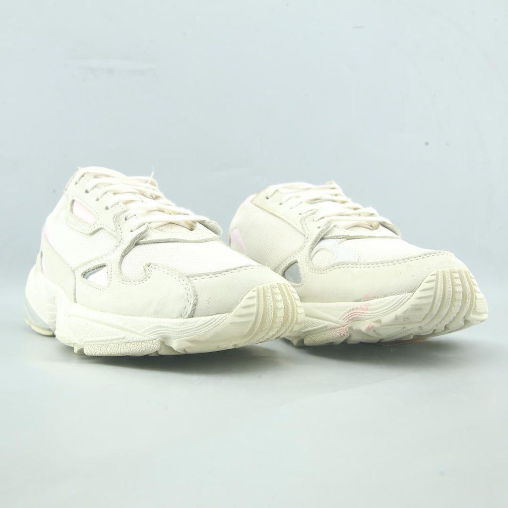 ADIDAS FALCON