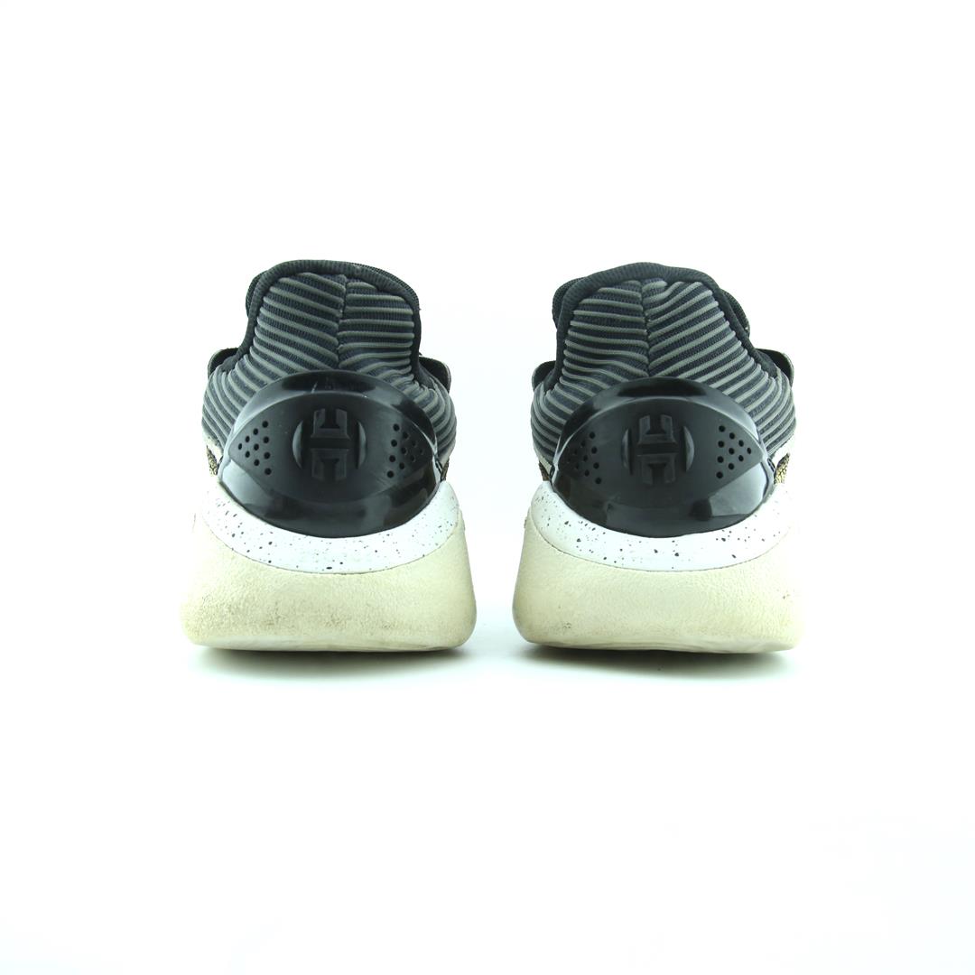 ADIDAS JAMES HARDEN STEPBACK