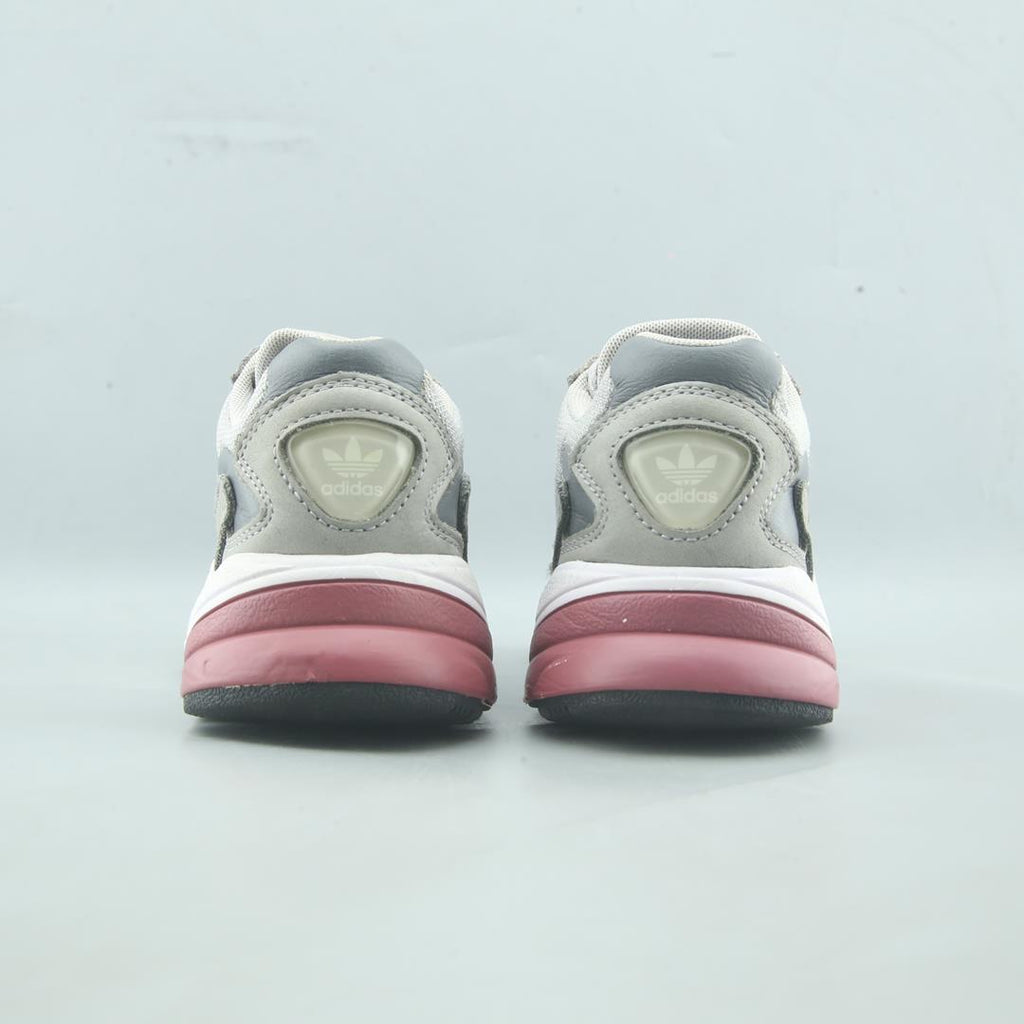 ADIDAS FALCON