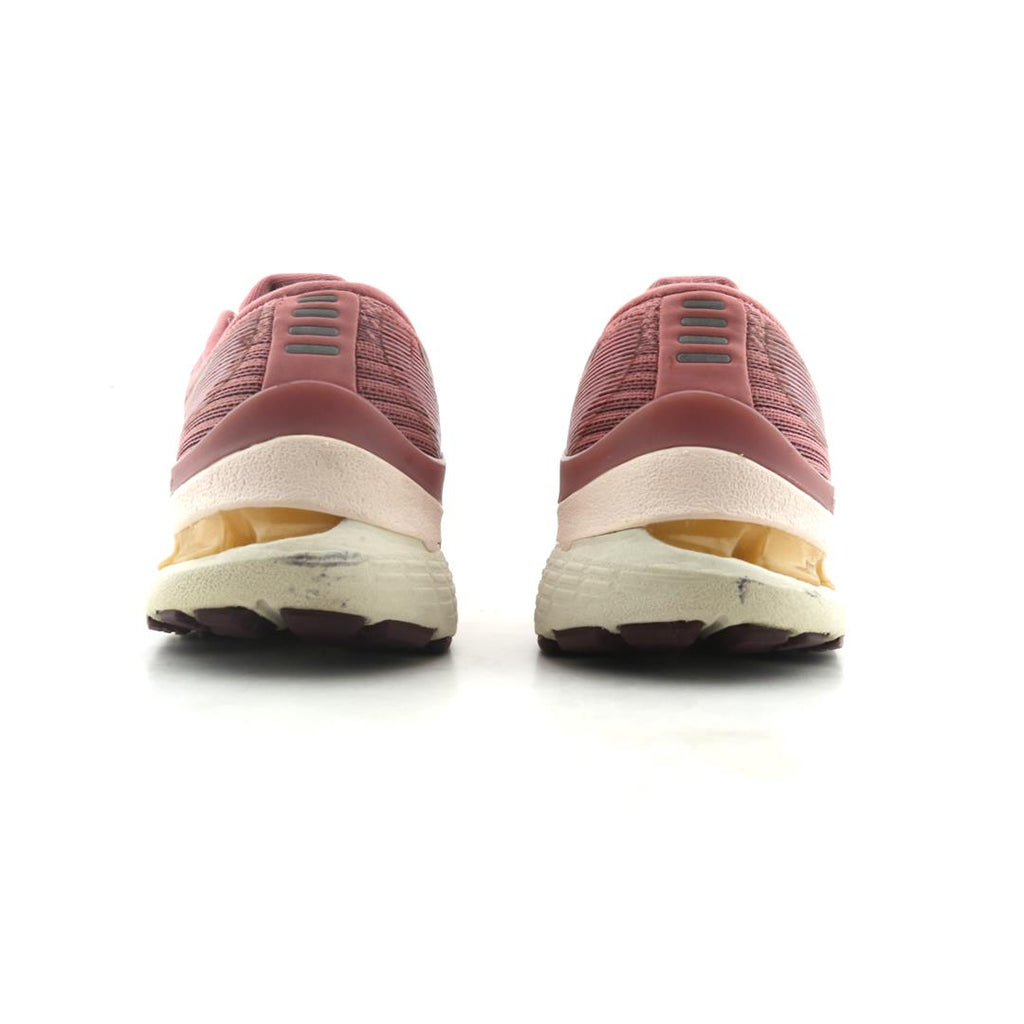 ASICS GEL-KAYANO 28