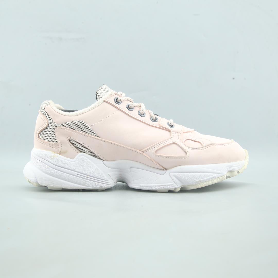 ADIDAS FALCON