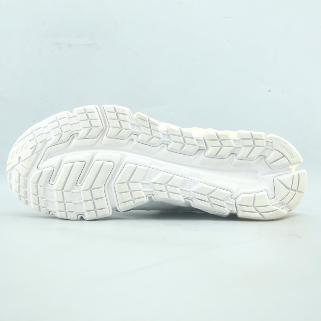 ASICS  GEL-QUANTUM 180