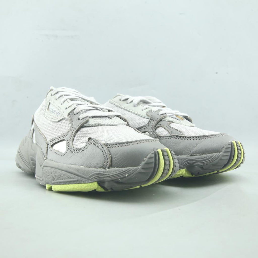 ADIDAS FALCON
