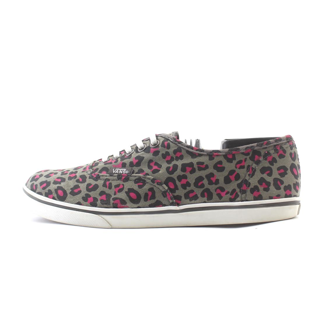 VANS AUTHENTIC