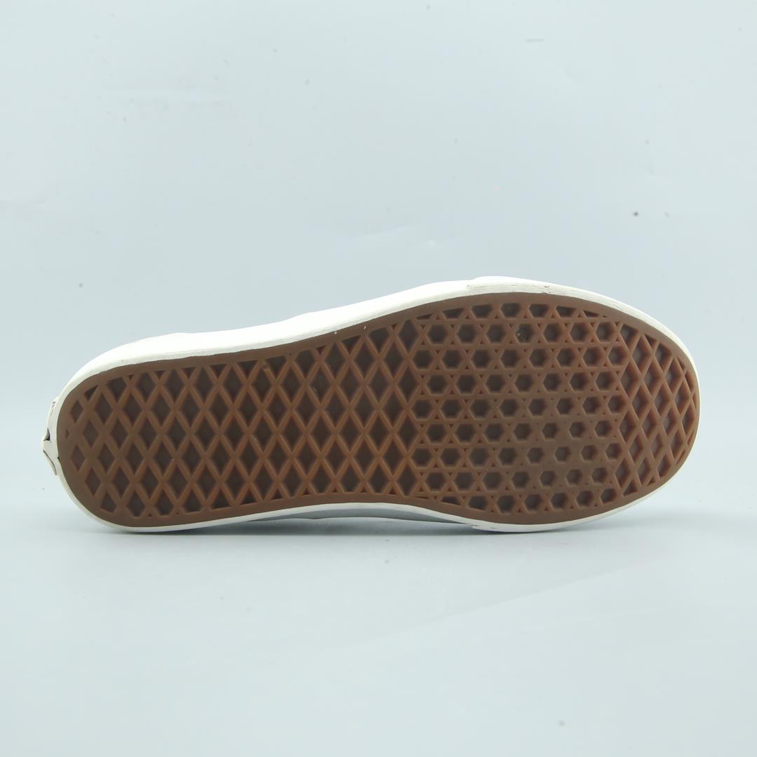 VANS AUTHENTIC