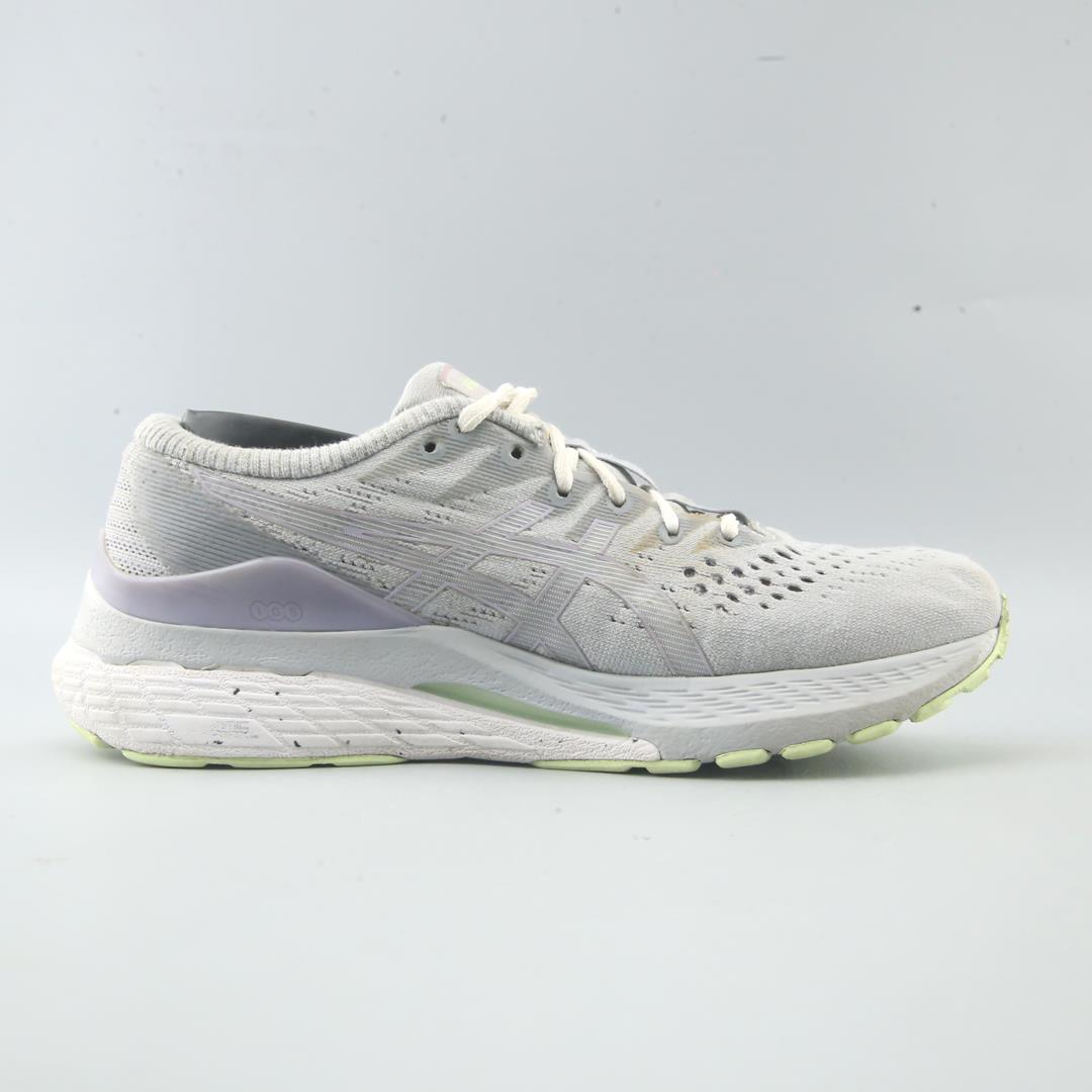 ASICS GEL-KAYANO 28