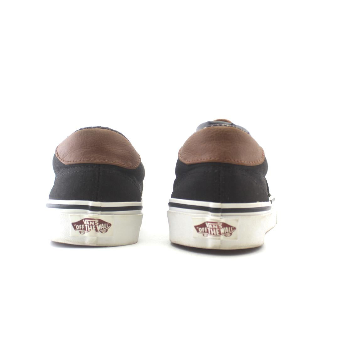 VANS AUTHENTIC