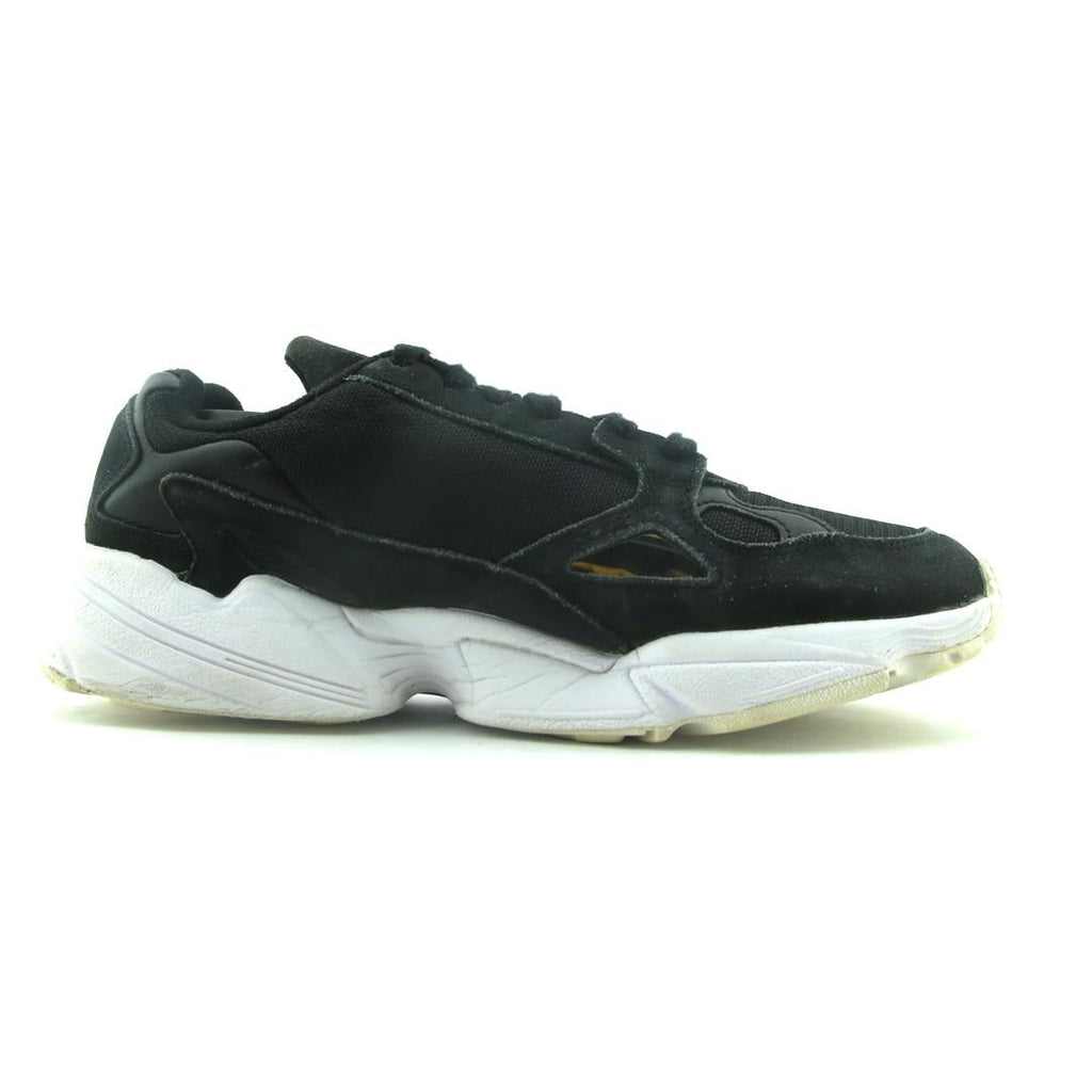 ADIDAS FALCON CORE