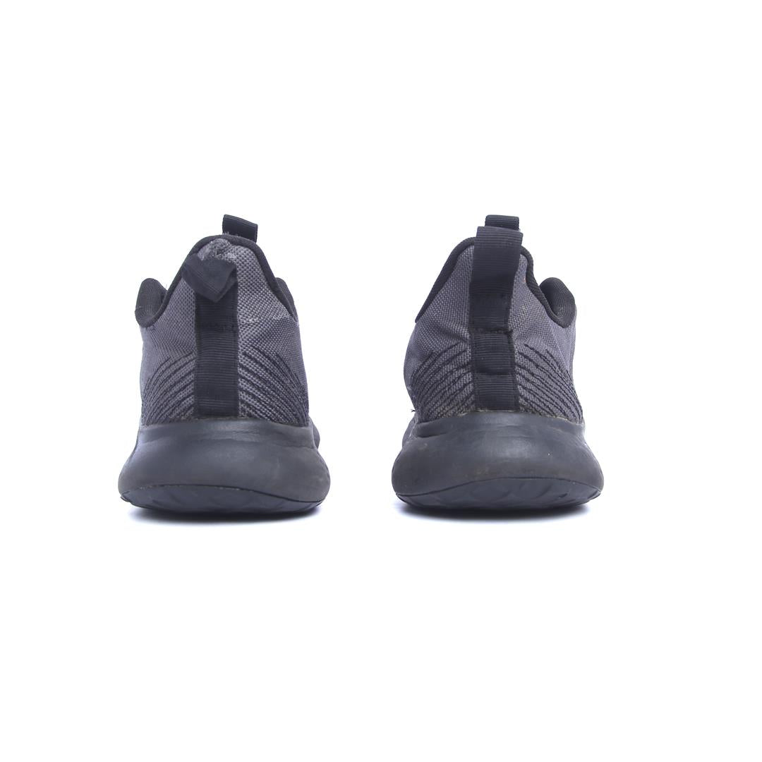 ADIDAS FLUIDSTREET
