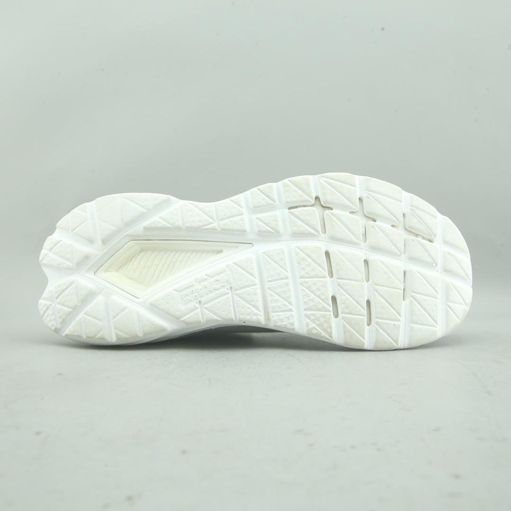 HOKA ONE ONE MACH 5