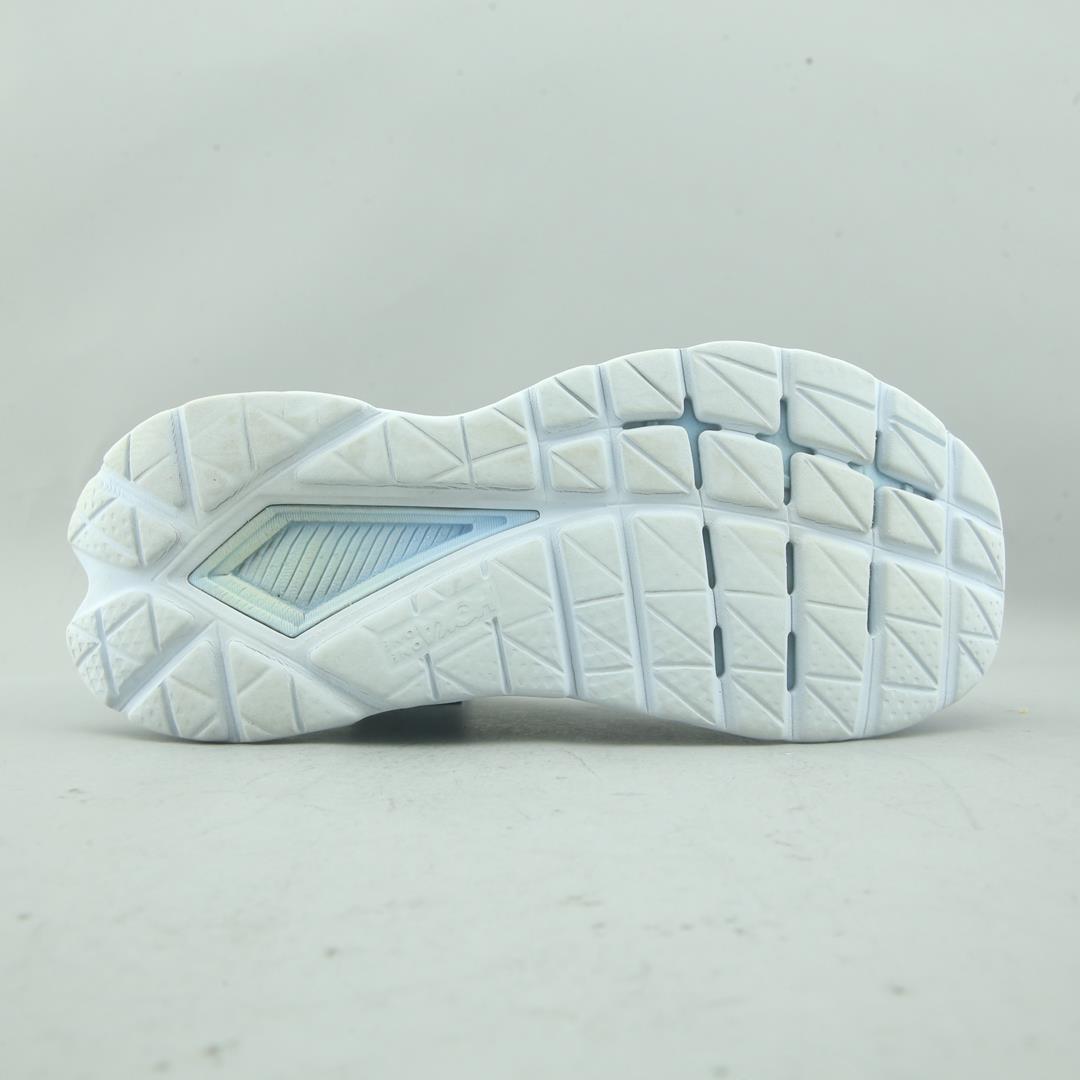 HOKA ONE ONE MACH 5