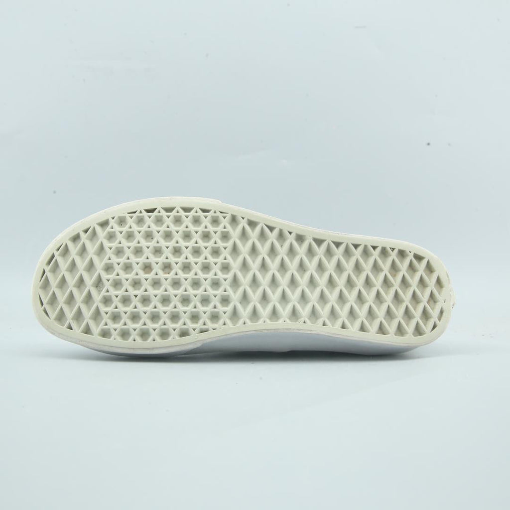 VANS AUTHENTIC