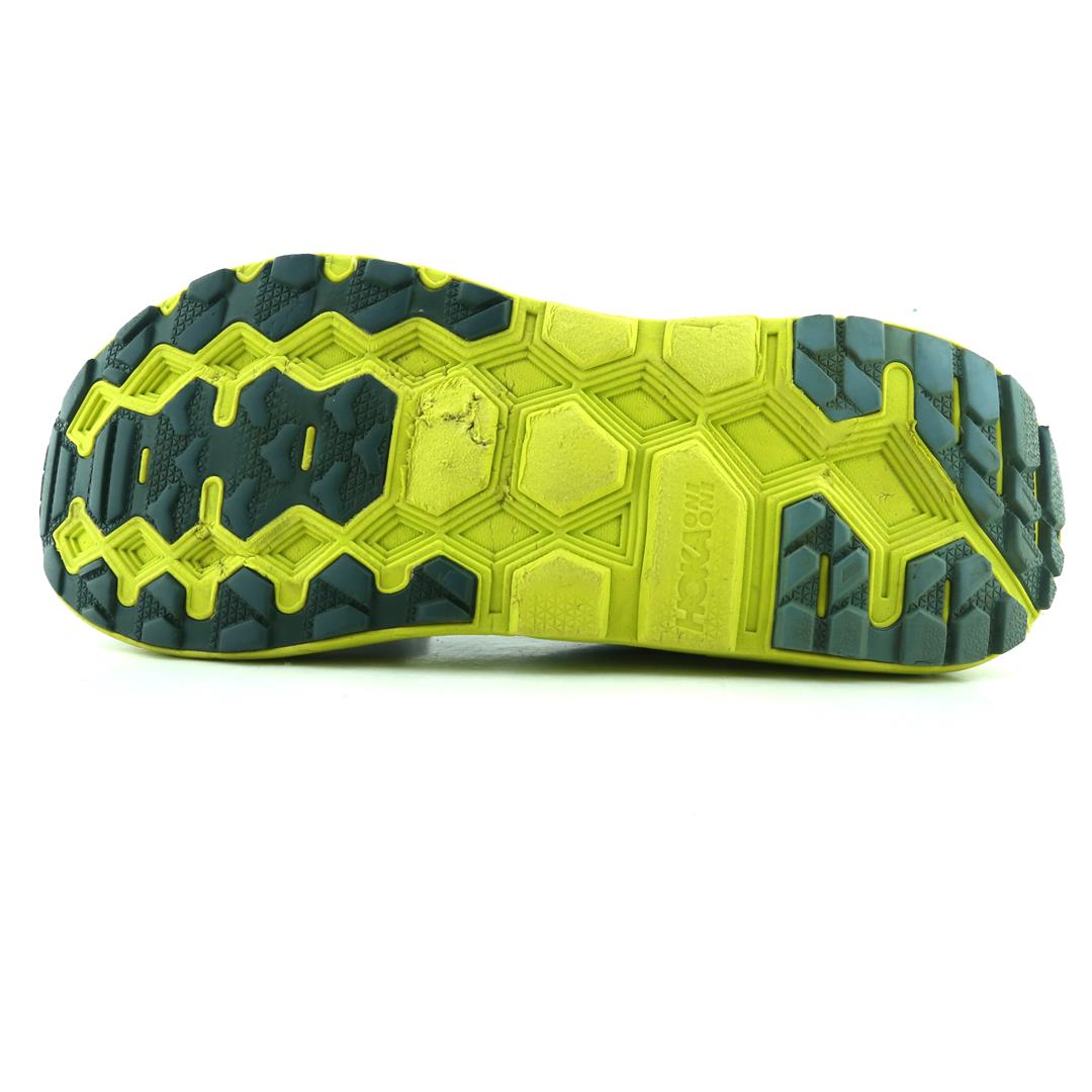 HOKA ONE ONE CHALLENGER ART 4