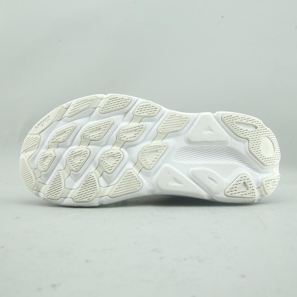 HOKA ONE ONE CLIFTON 9