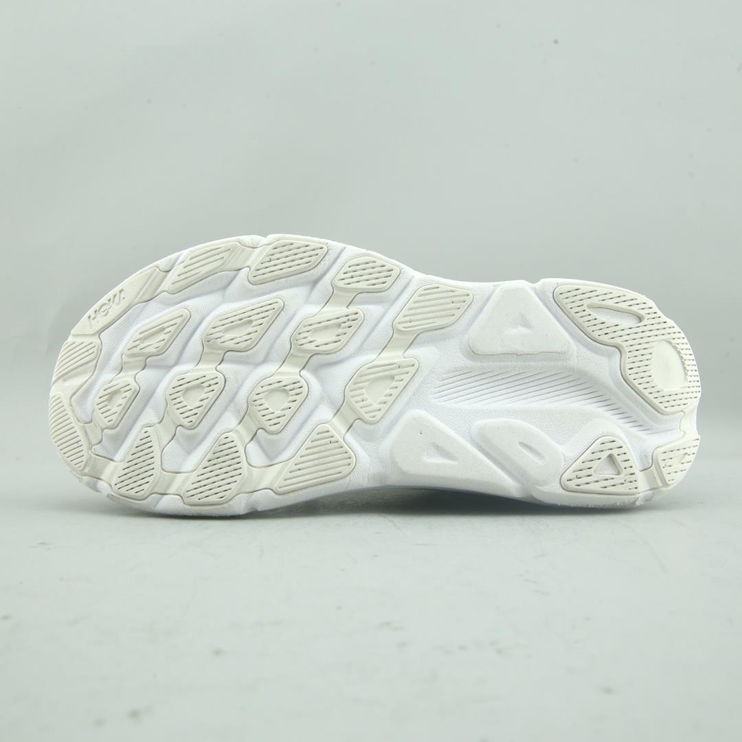 HOKA ONE ONE CLIFTON 9