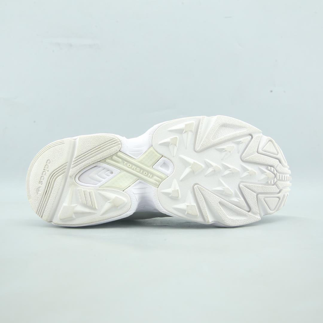 ADIDAS FALCON