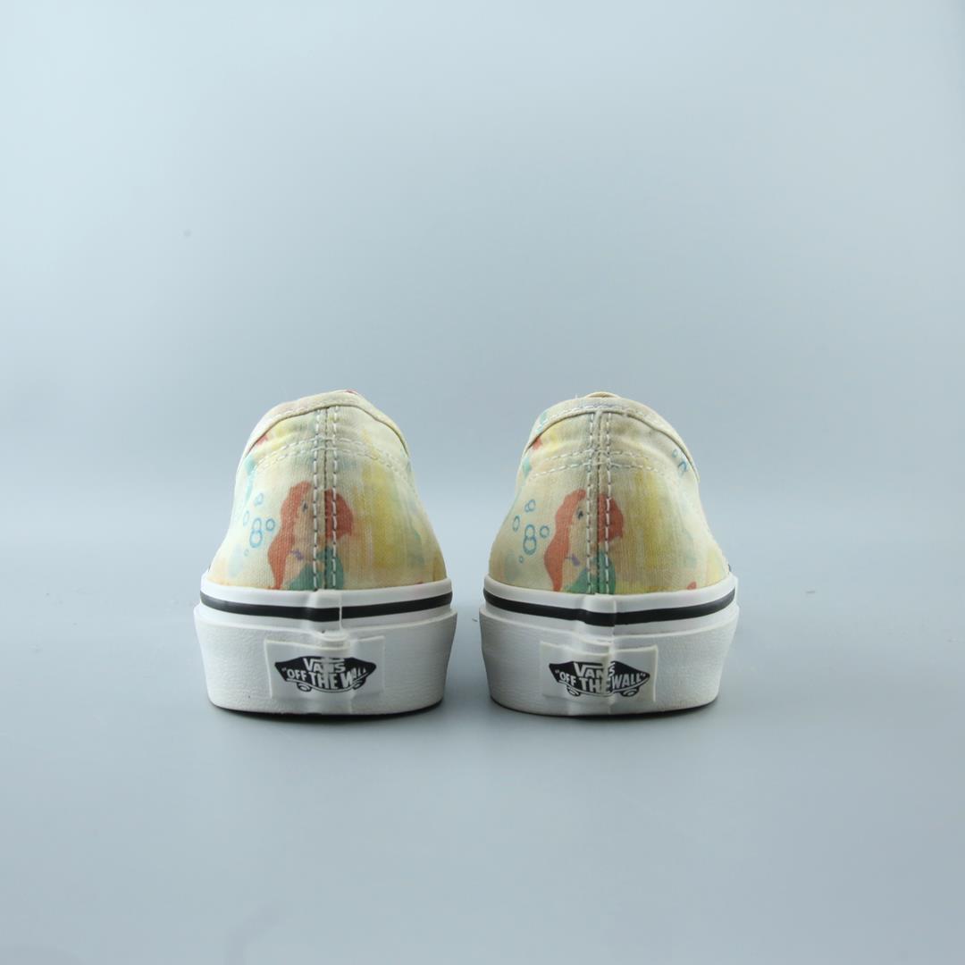 VANS AUTHENTIC