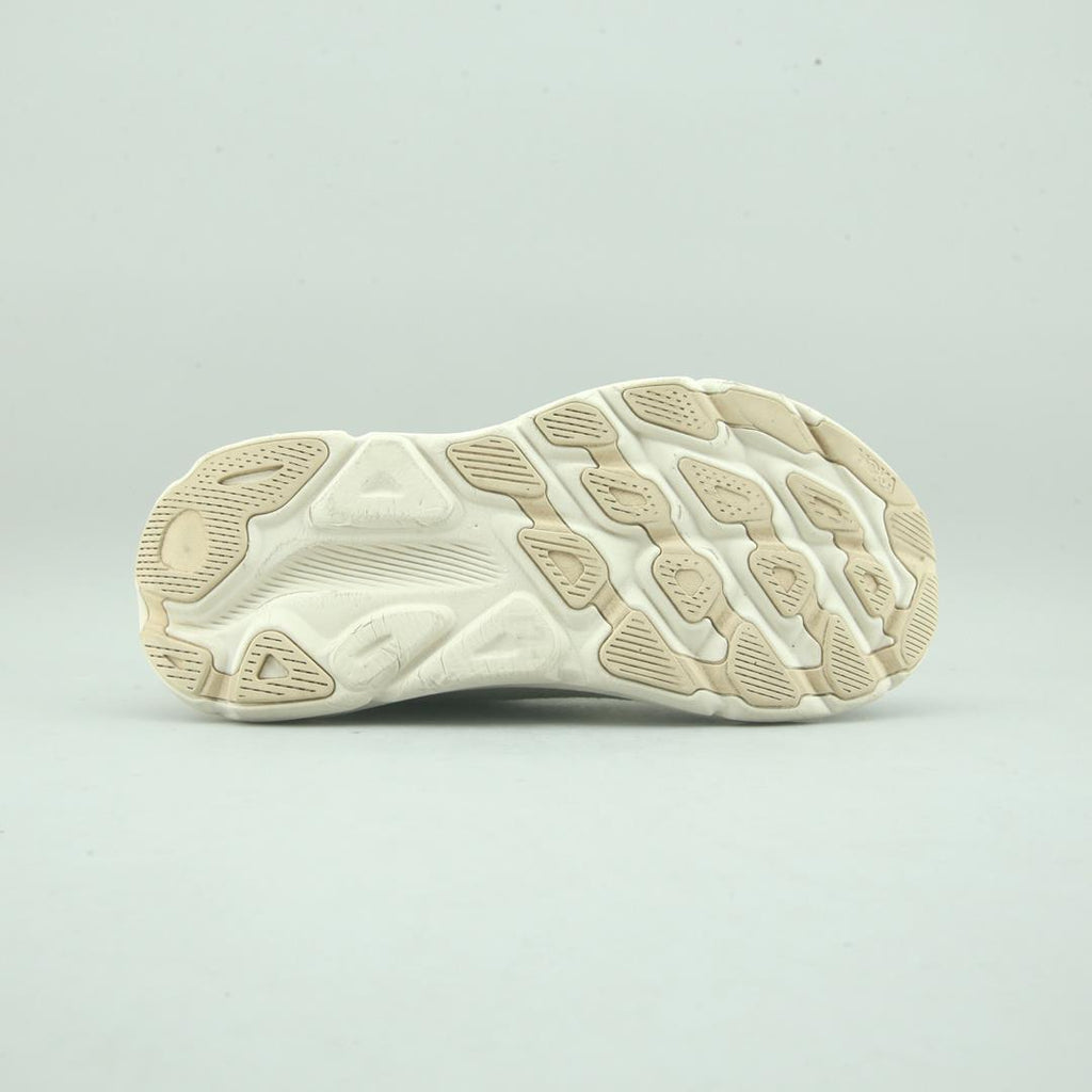 HOKA ONE ONE CLIFTON 9