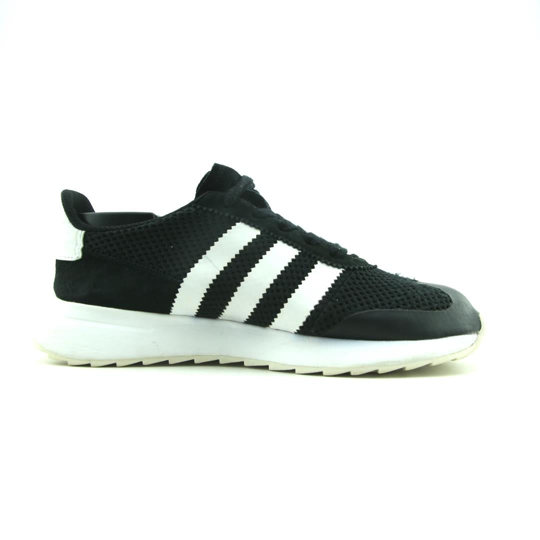 ADIDAS FLASHBACK