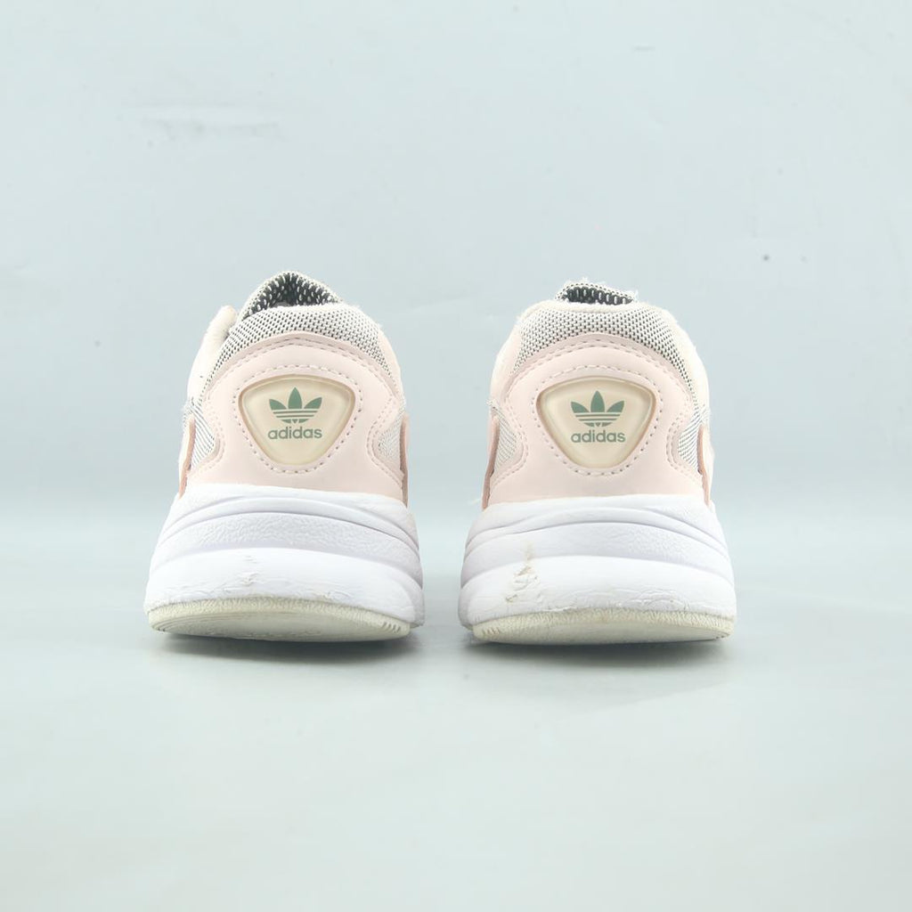 ADIDAS FALCON
