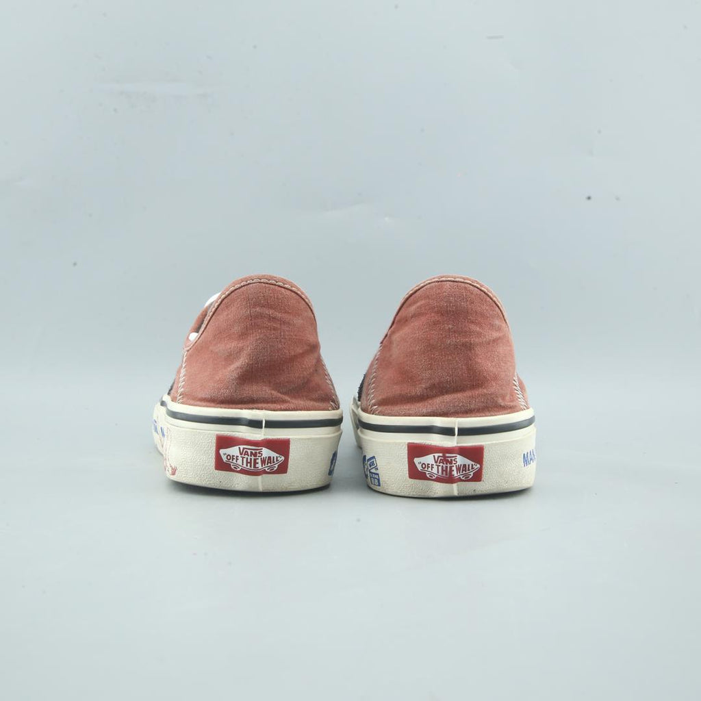 VANS AUTHENTIC