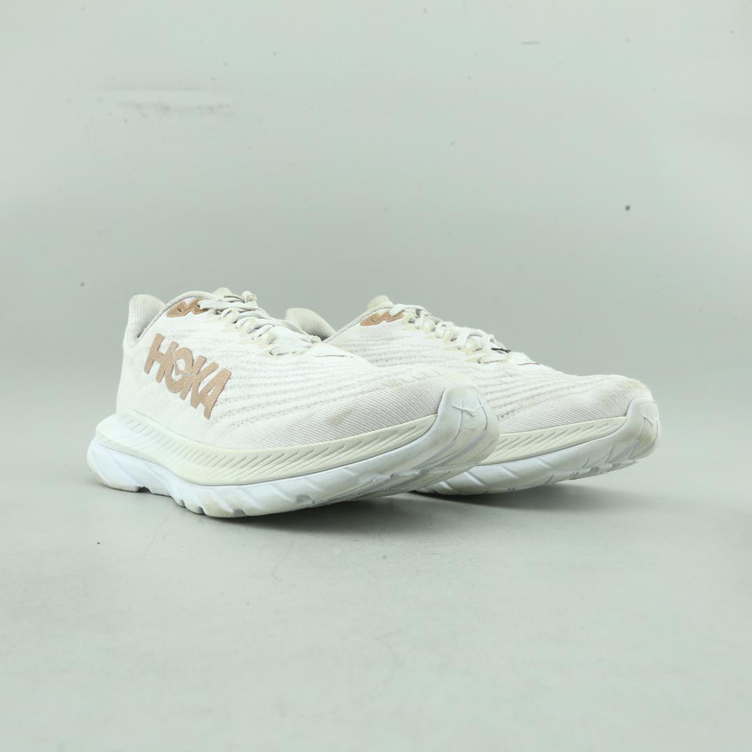 HOKA ONE ONE MACH 5