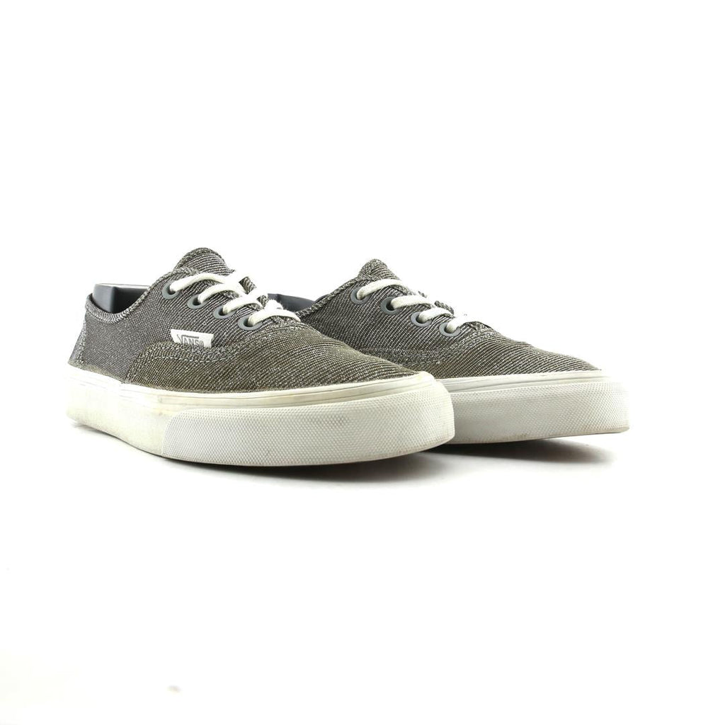 VANS AUTHENTIC