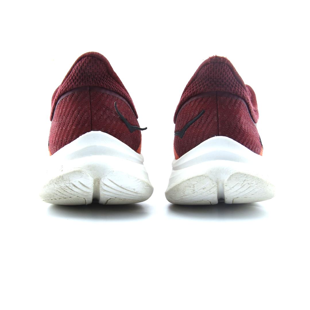 HOKA ONE ONE SOLIMAR
