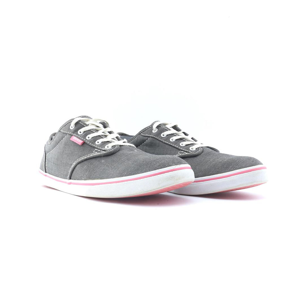 VANS AUTHENTIC