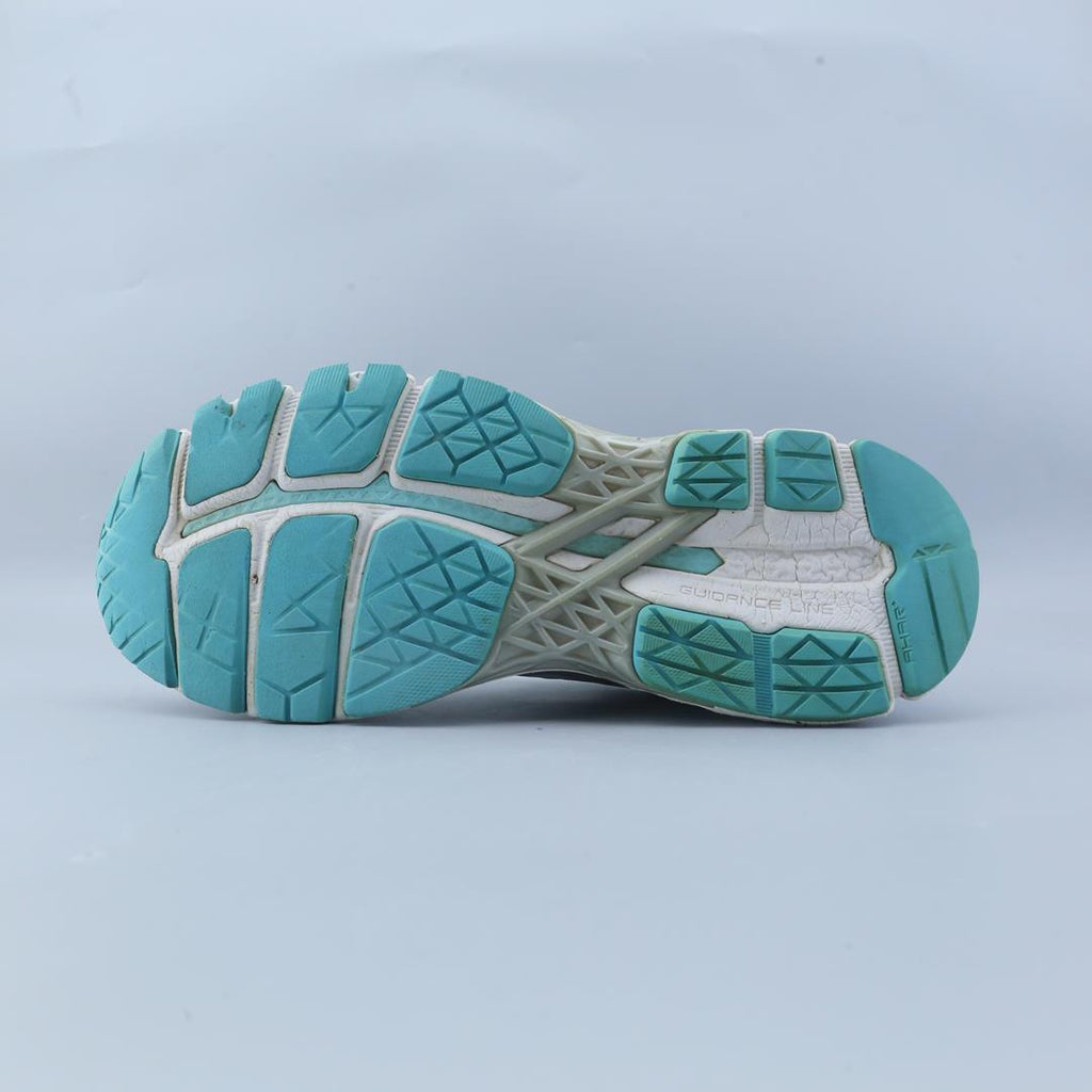 ASICS GEL KAYANO 22
