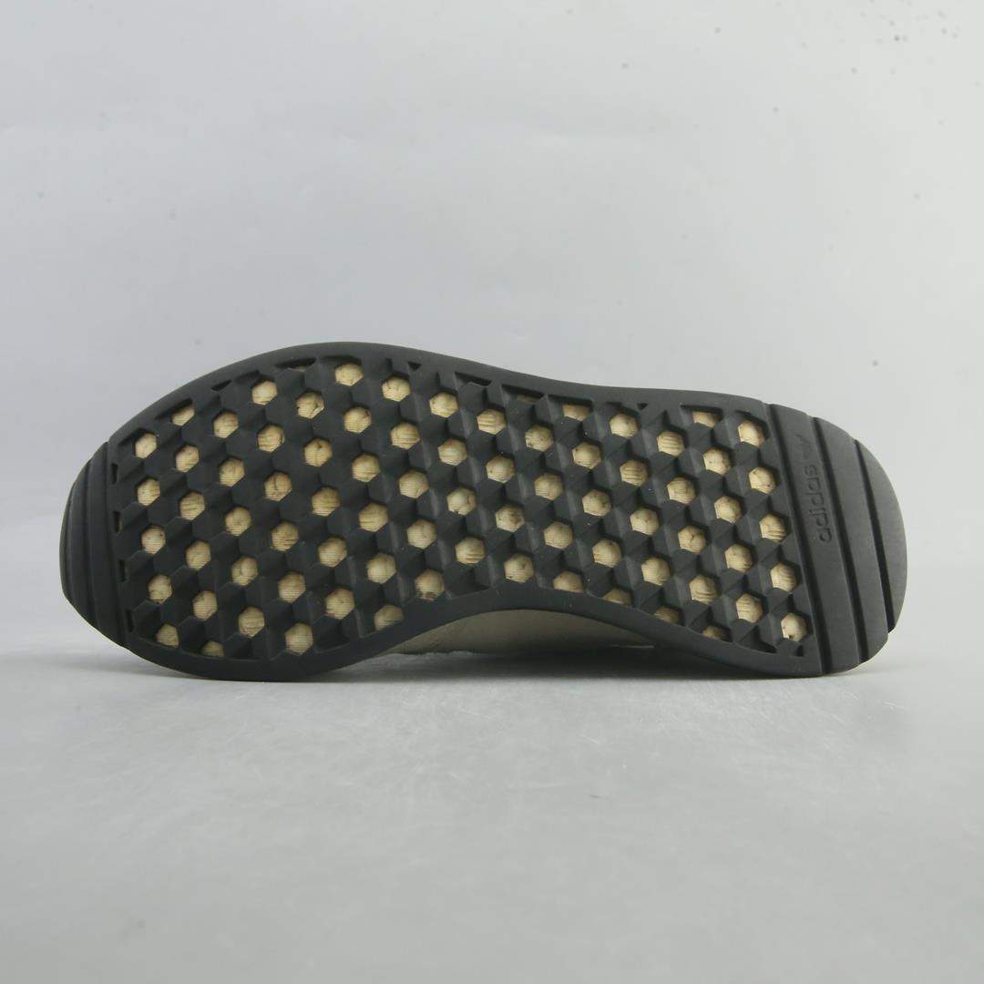 ADIDAS MARATHON TECH