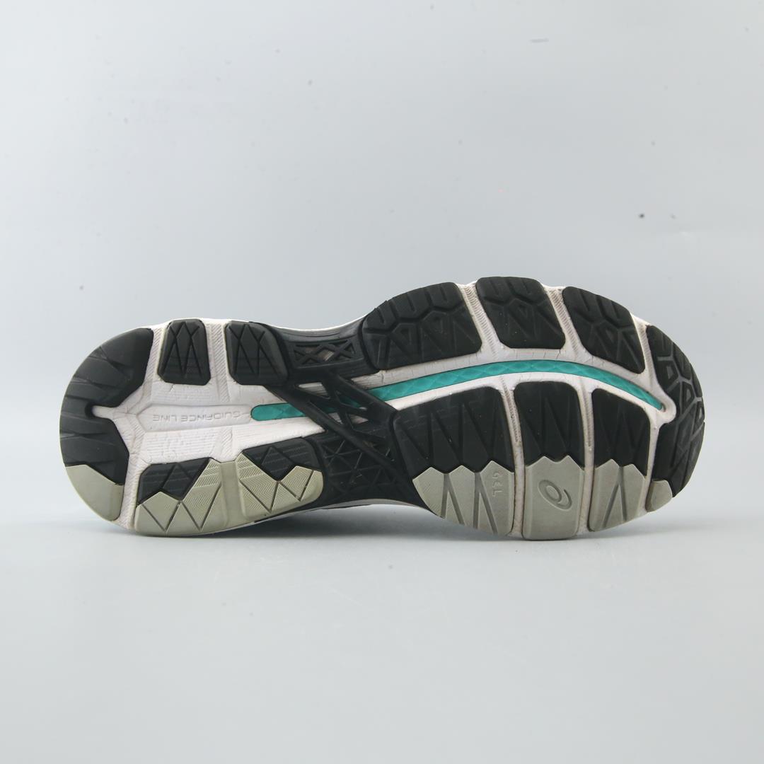 ASICS  GEL-KAYANO 24