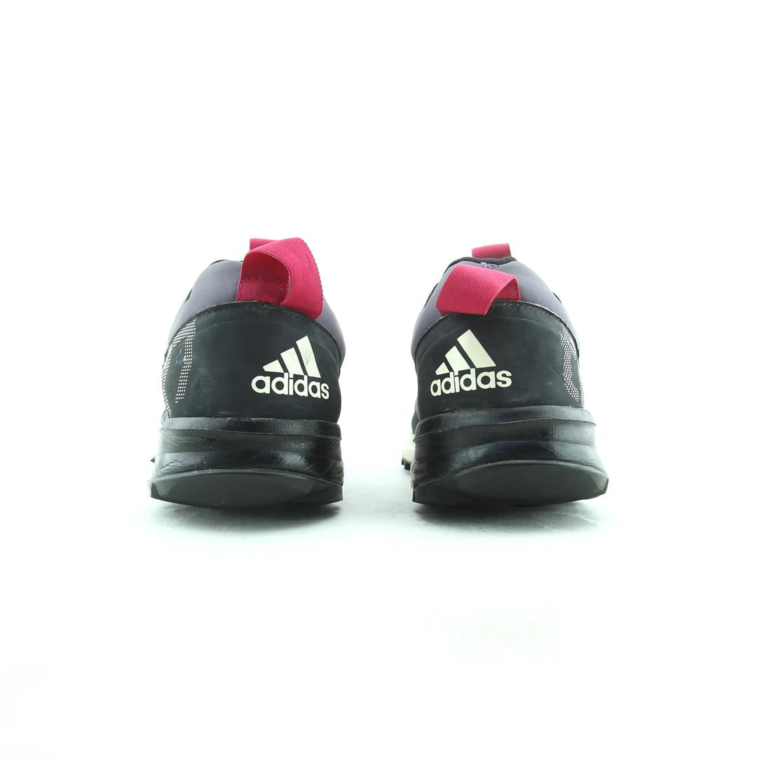 ADIDAS KANADIA TR7