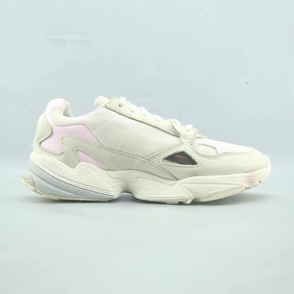 ADIDAS FALCON