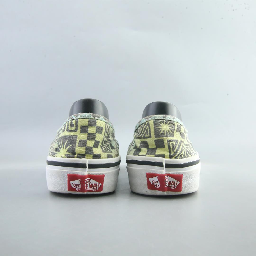 VANS AUTHENTIC