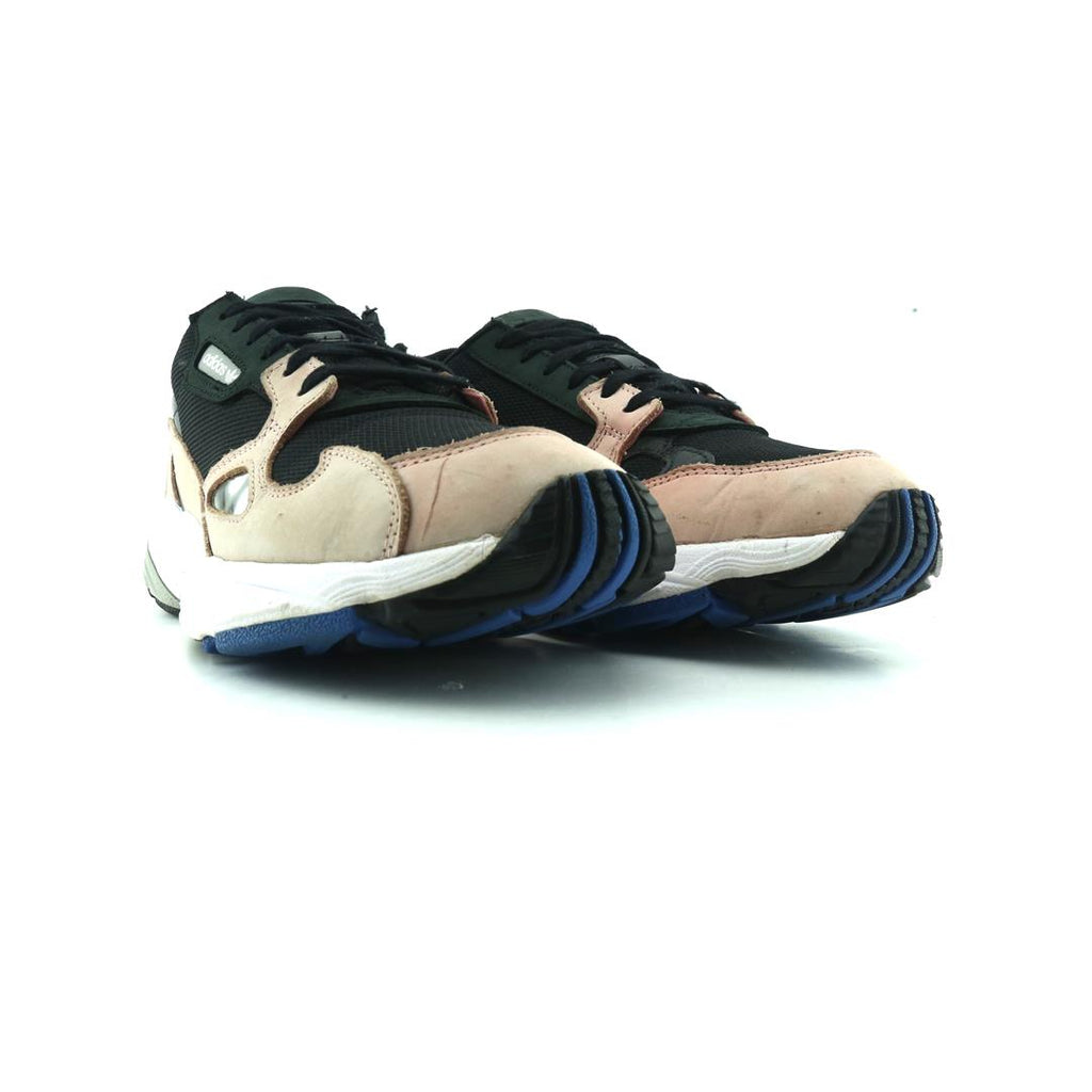 ADIDAS FALCON