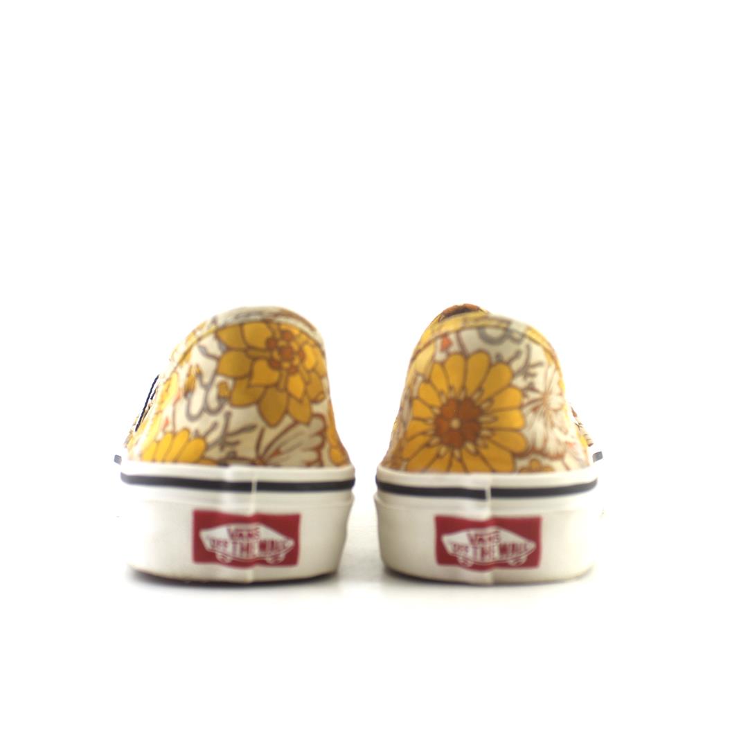 VANS CLASSICS FLORAL  UC