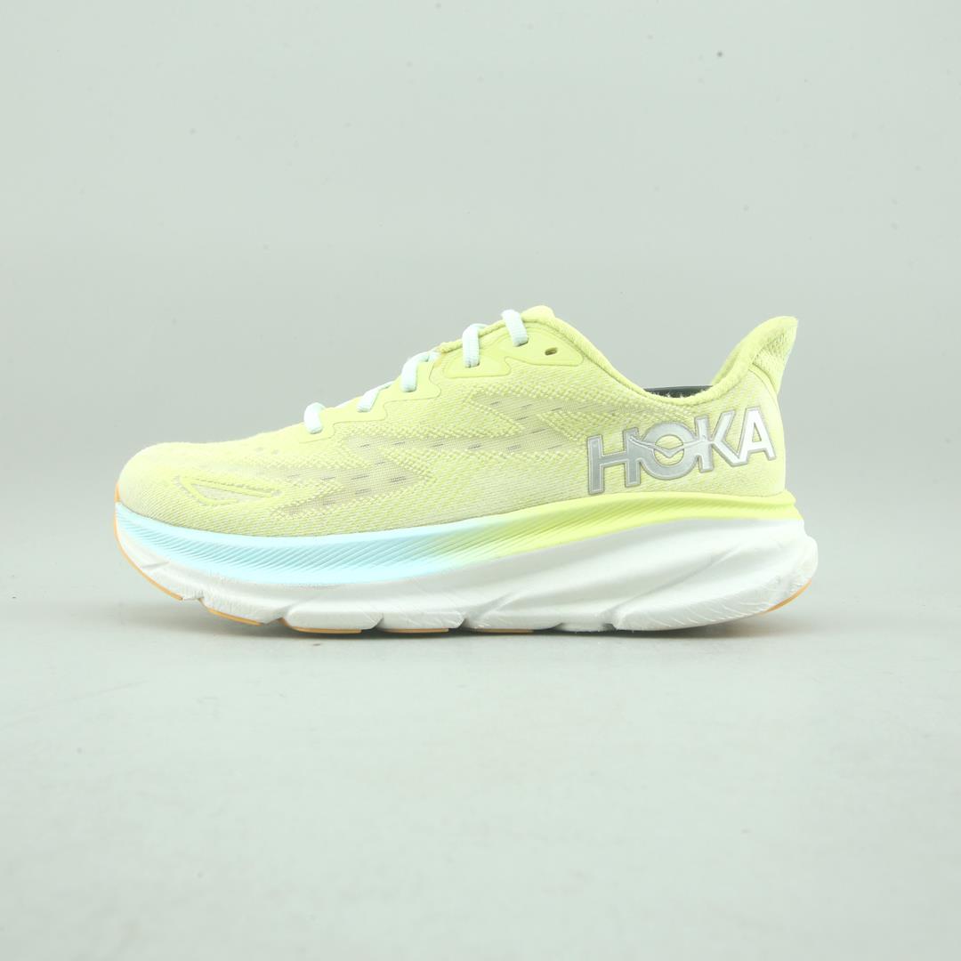 HOKA ONE ONE CLIFTON 9